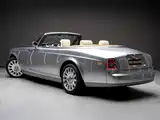 Фото 4 - Rolls-Royce Phantom