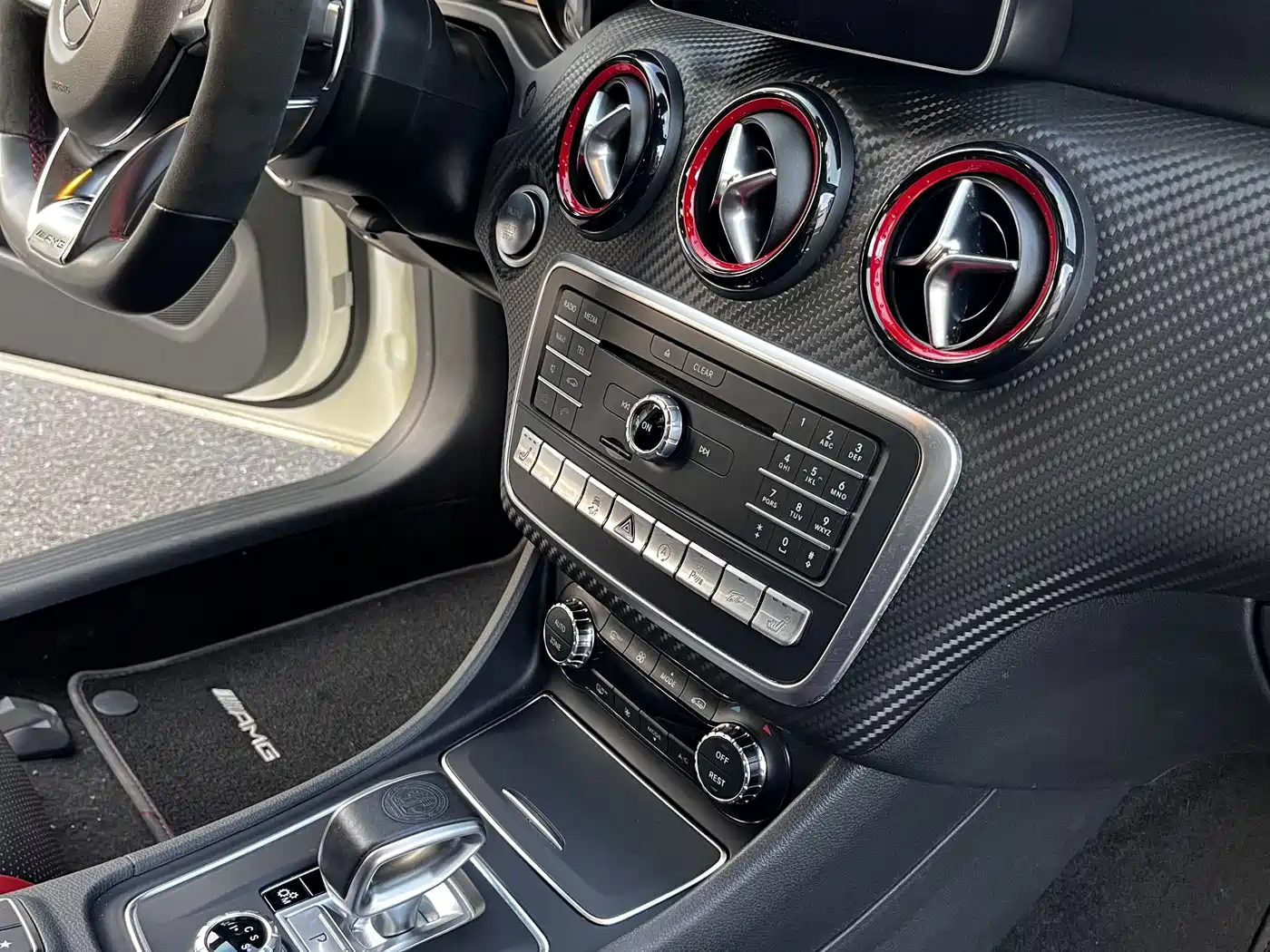 Mercedes-Benz A-Class AMG (Import) 2016 AMG A 45 4MATIC фото 10