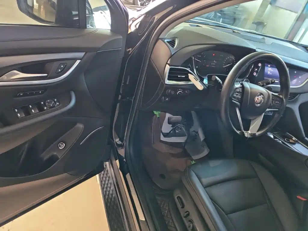 Buick Enclave 2023 2022 652T 2WD Premium 7-Seater