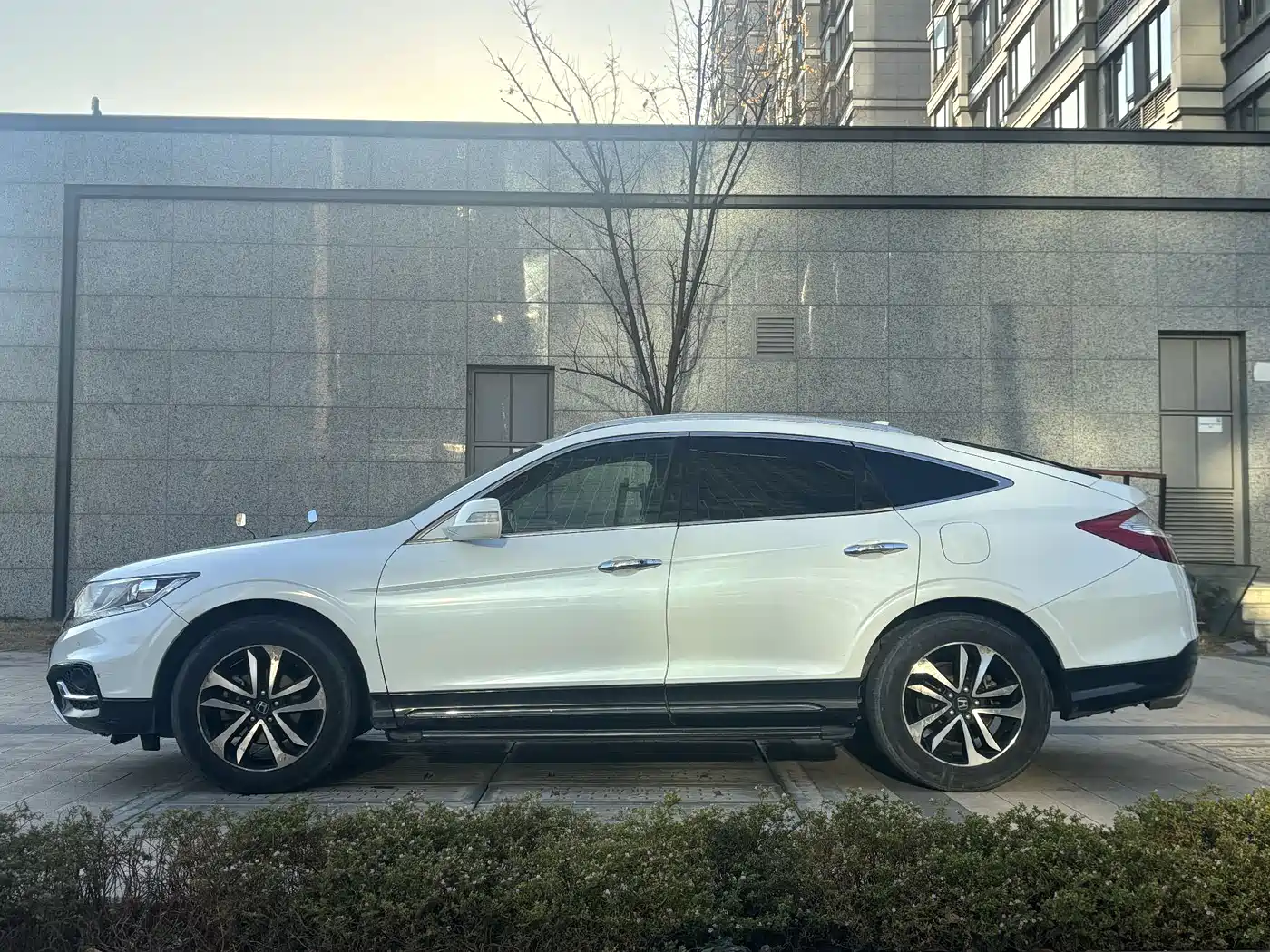 Honda Crosstour 2016 2.4L Luxury Navigation Edition фото 5