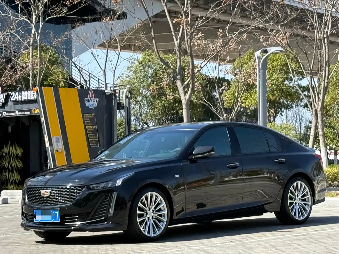 CADILLAC CT5