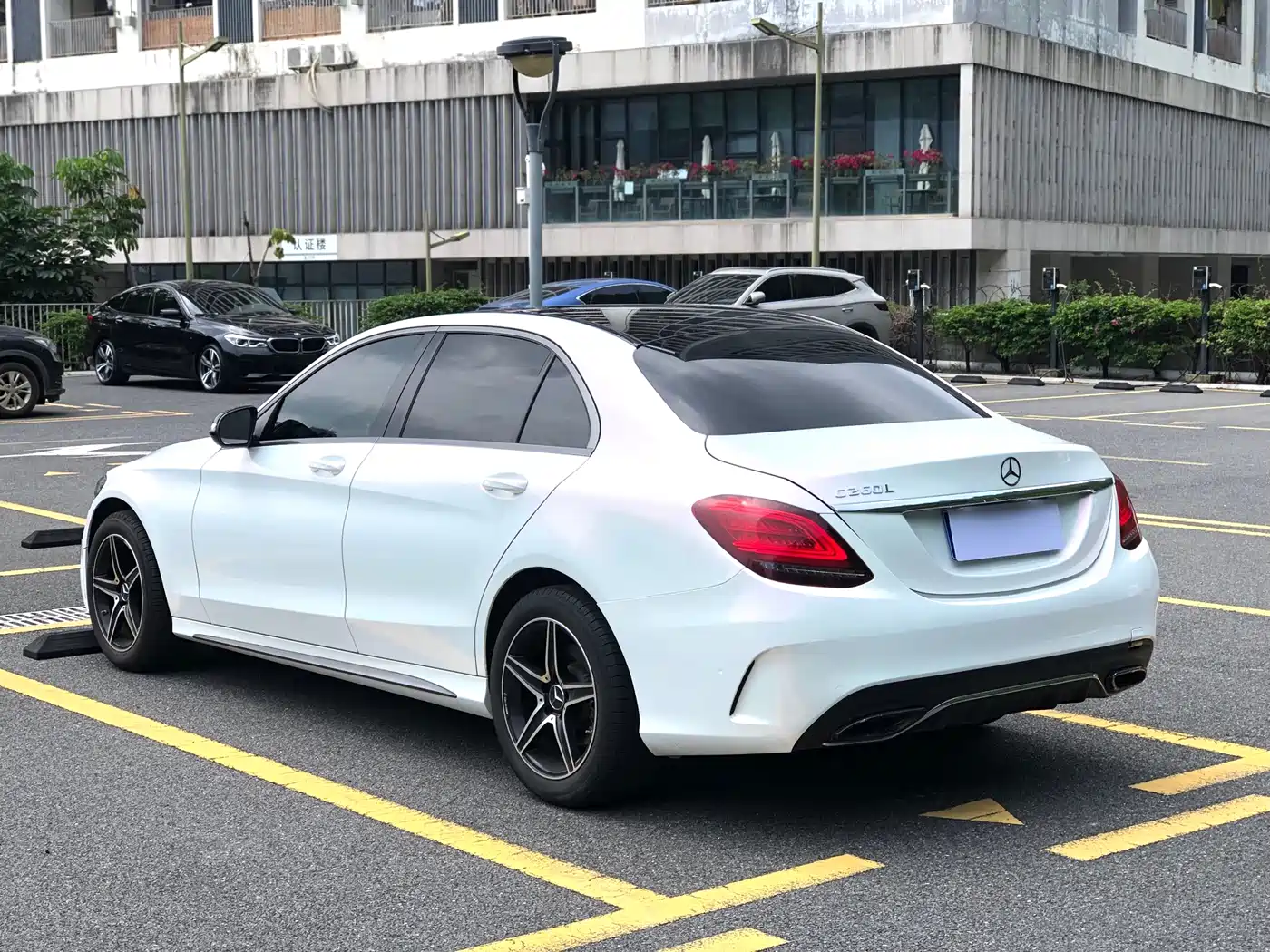 Mercedes-Benz C-Class 2021 C 260 L Sport Starry Exclusive Edition фото 4