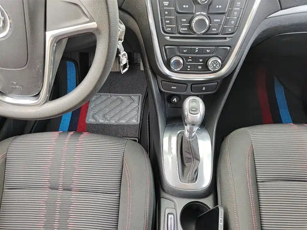 Buick Encore 2015 1.4T Automatic 2WD Urban Elite фото 14