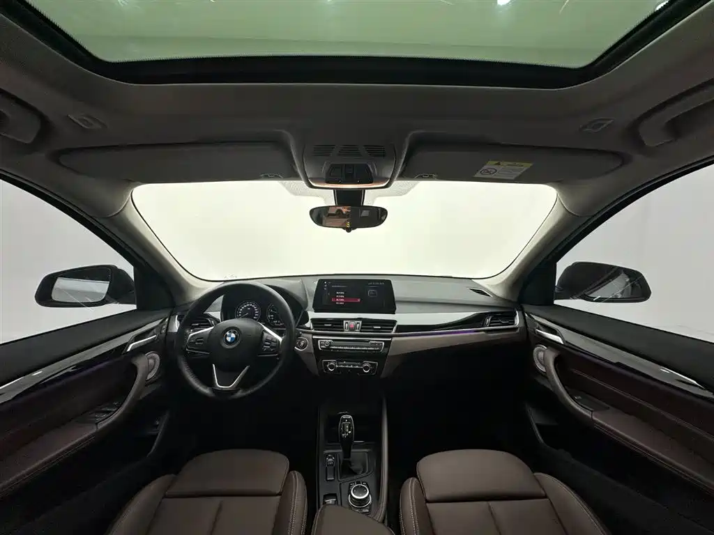 BMW X1 2021 Facelift sDrive20Li Fashion фото 10