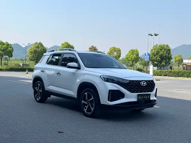Hyundai ix35 240TGDi DCT, моноприводный, GLS, Лидер