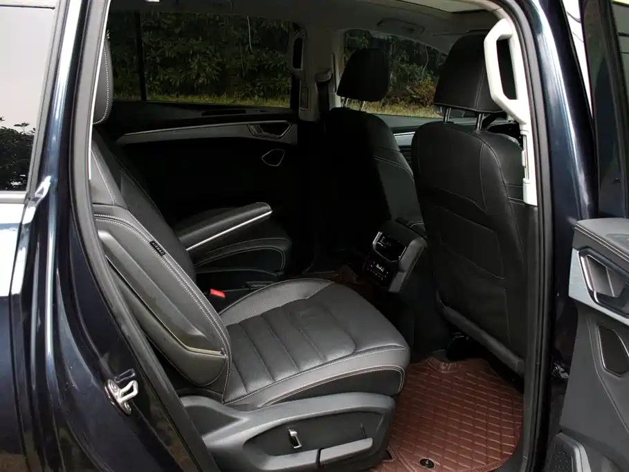 Volkswagen Talagon 2021 380TSI 4WD Luxury Premium Edition Pro фото 11
