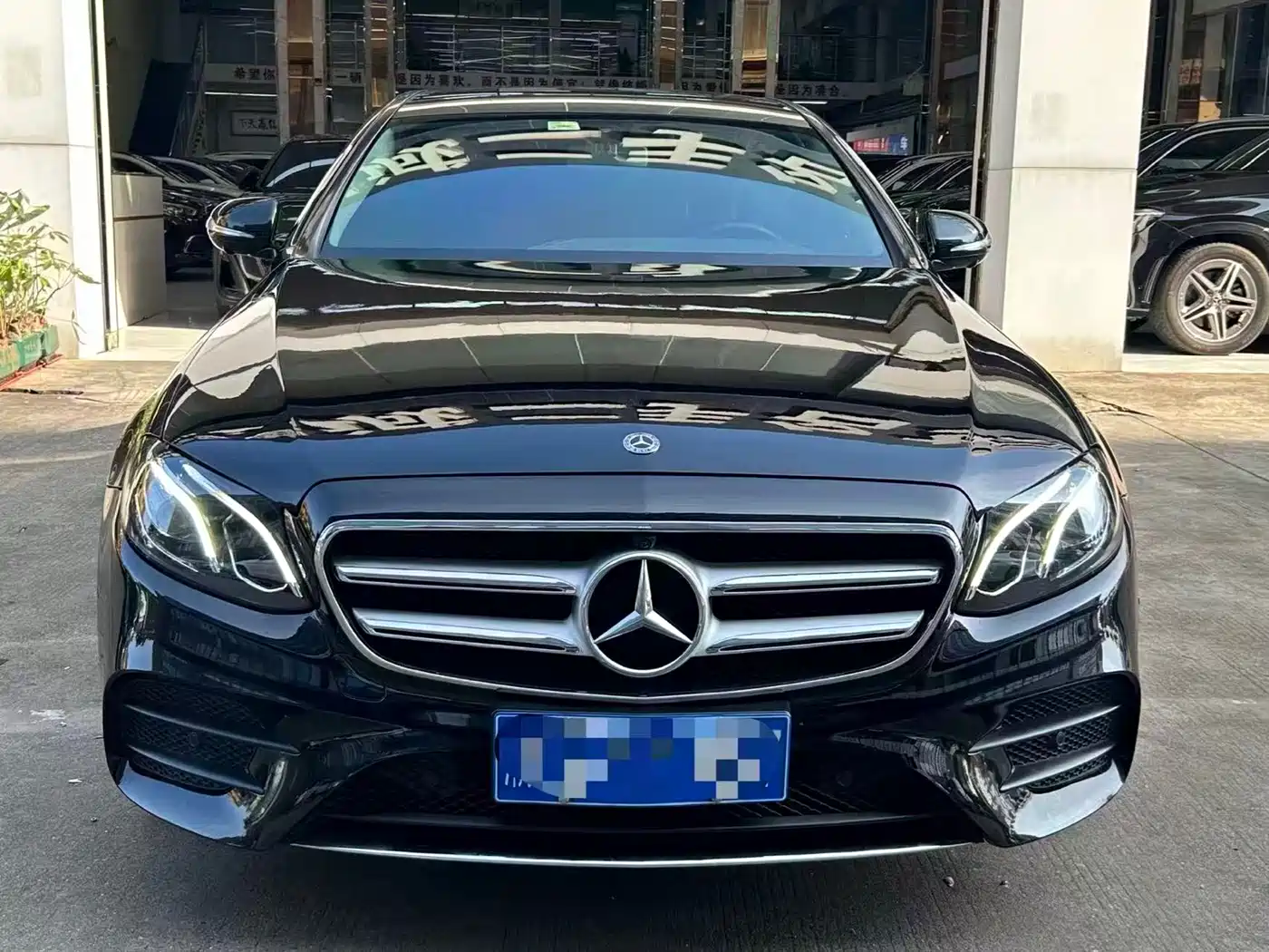 Mercedes-Benz E-Class 2020 E 300 L Sport Luxury Model фото 2