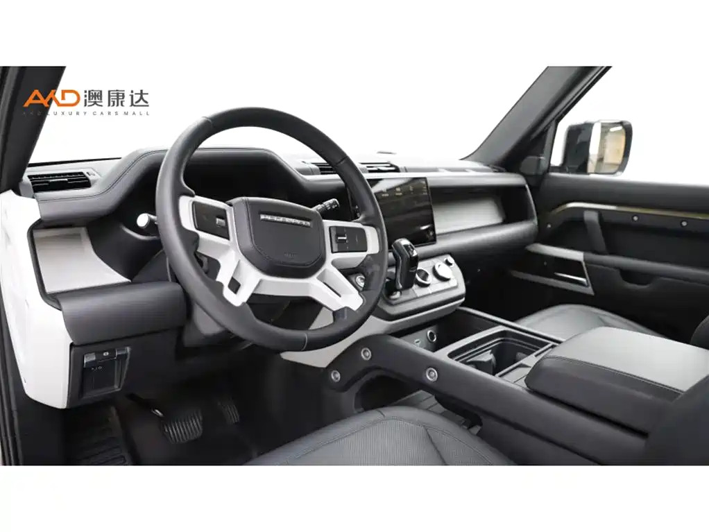 Land Rover Defender 2023 Facelift 90 3.0T P400 XS фото 6
