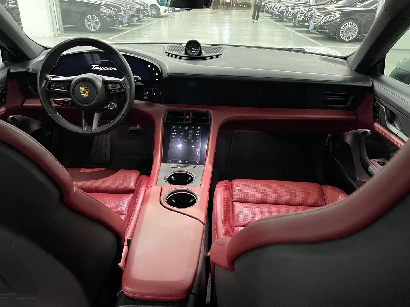 Porsche Taycan 2020 Taycan фото 13