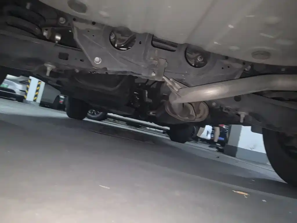 Photo 25 - Toyota RAV4 Rongfang