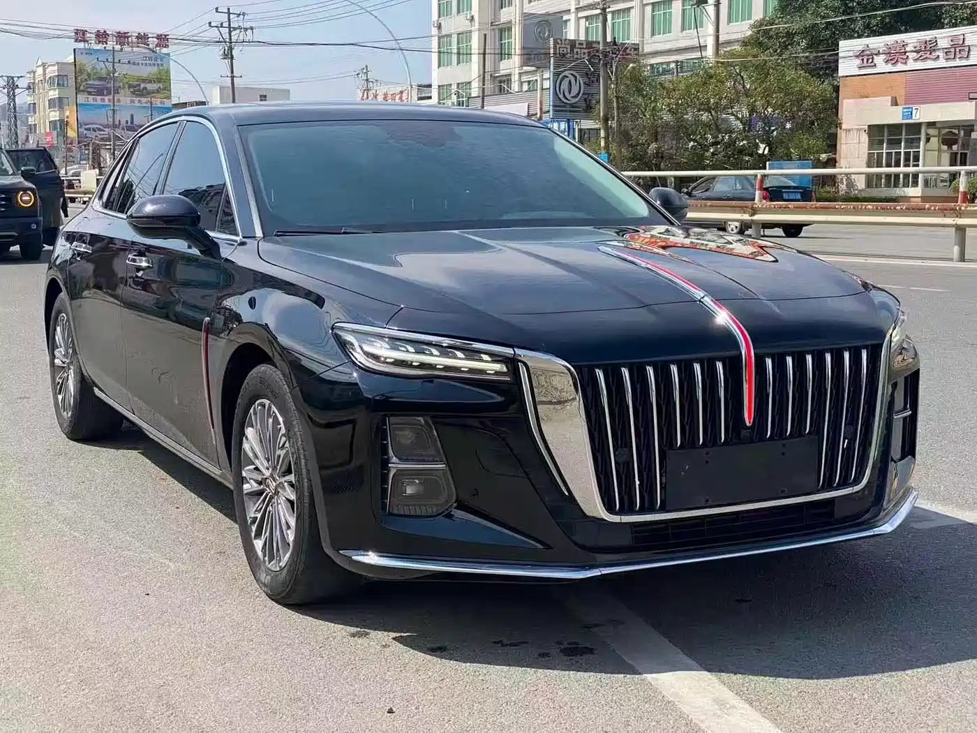 Hongqi H5 2022 Classic 1.5T DCT Flag Rhythm Edition фото 3
