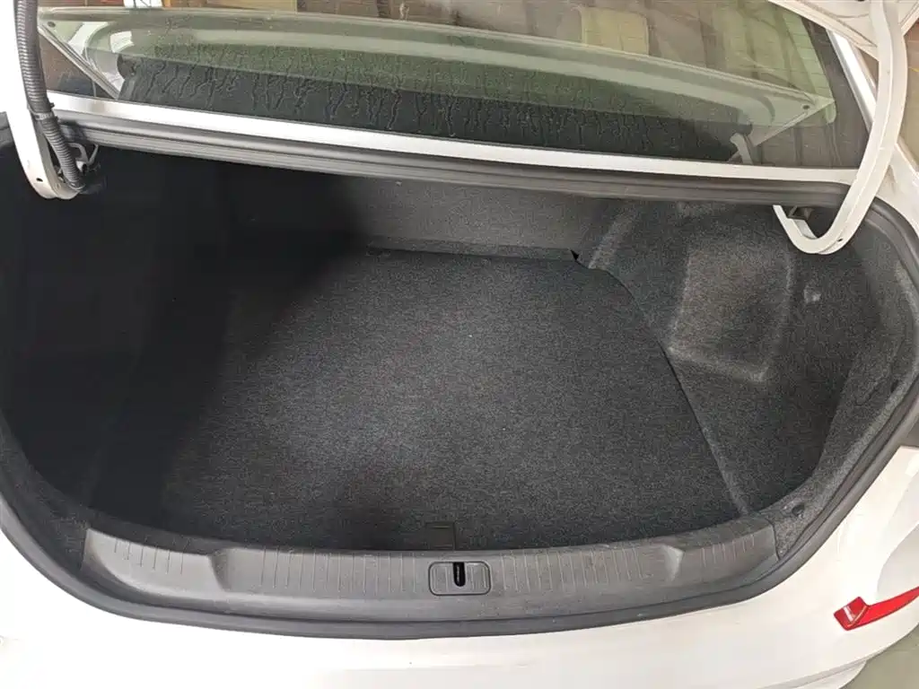 Chevrolet Monza 2020 320 Auto Comfort Edition фото 19