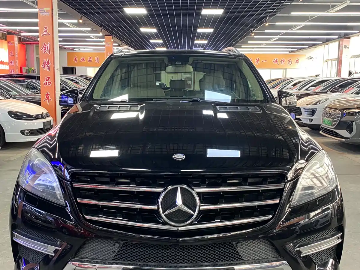Mercedes-Benz M-Class 2014 ML 400 4MATIC Dynamic фото 2