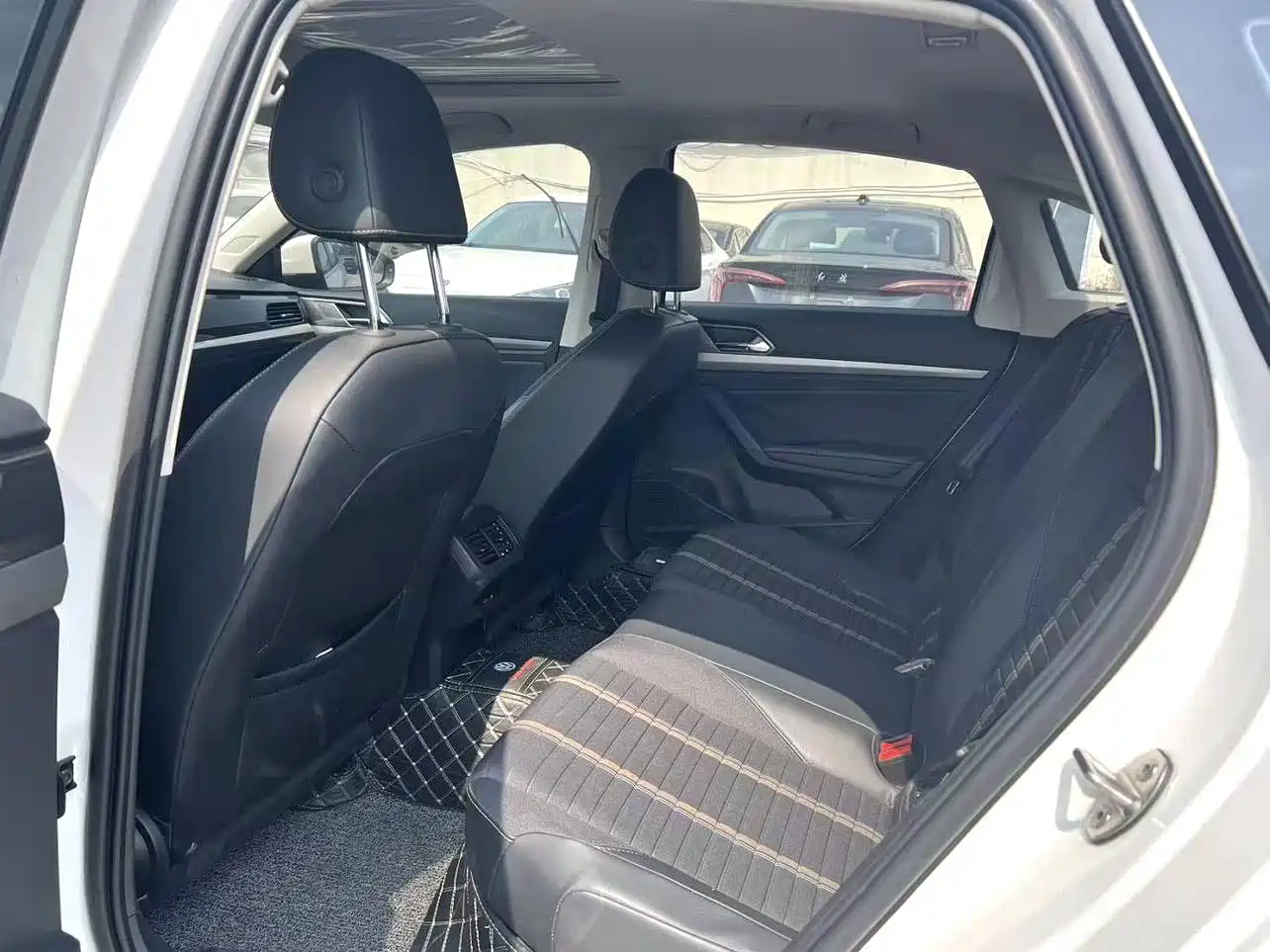 Volkswagen Lavida 2022 280TSI DSG Comfort Edition фото 9