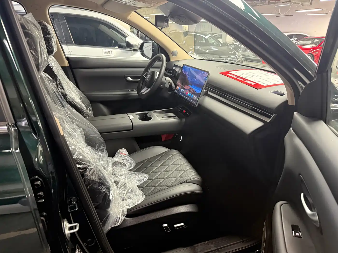 Landian E5 PLUS 2026 165km Long Range First Edition Max 7-Seater фото 16