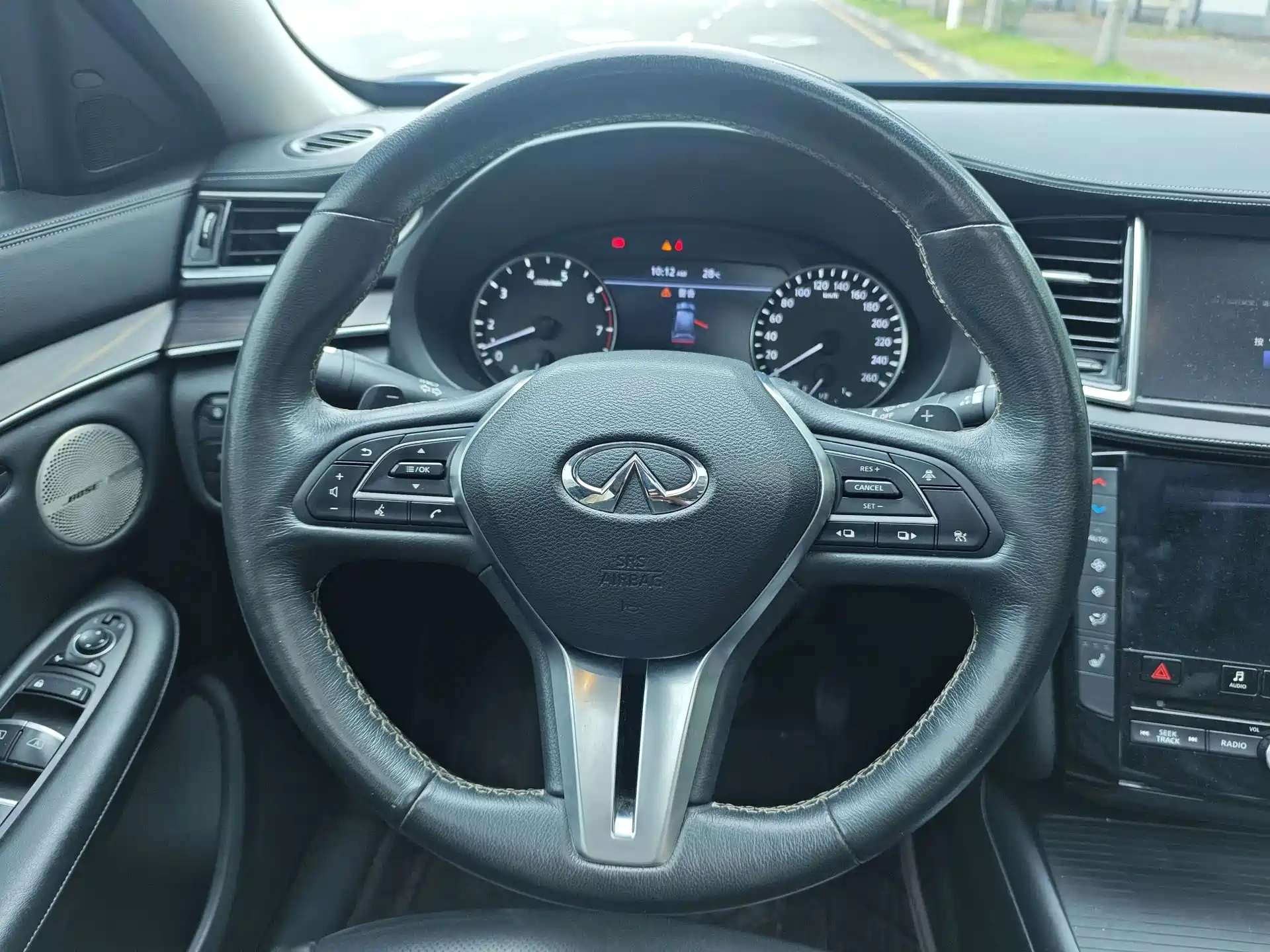 Фото 15 - Infiniti QX50