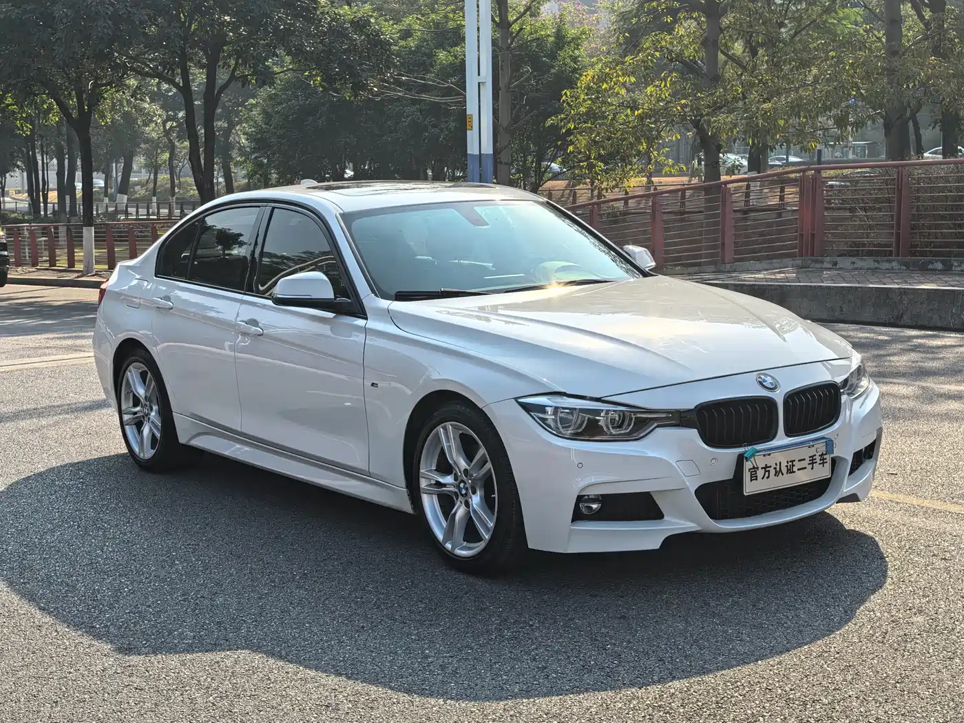 BMW 3 Series 2018 320i M Sport Package фото 3
