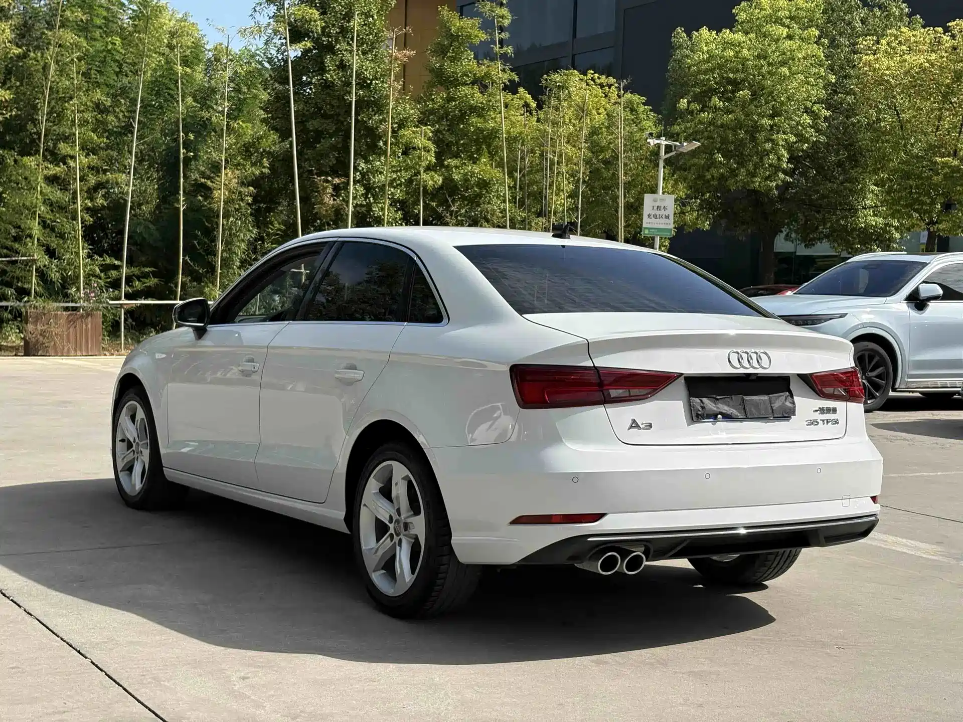Фото 15 - Audi A3