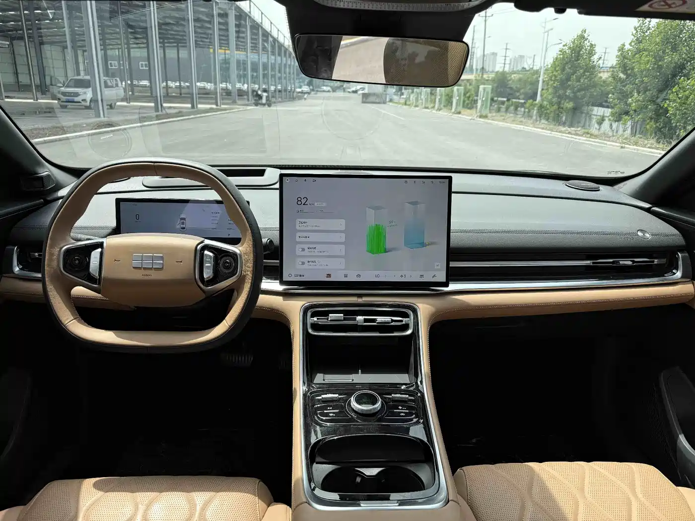 Geely Galaxy Galaxy A7 2025 EM-i фото 6