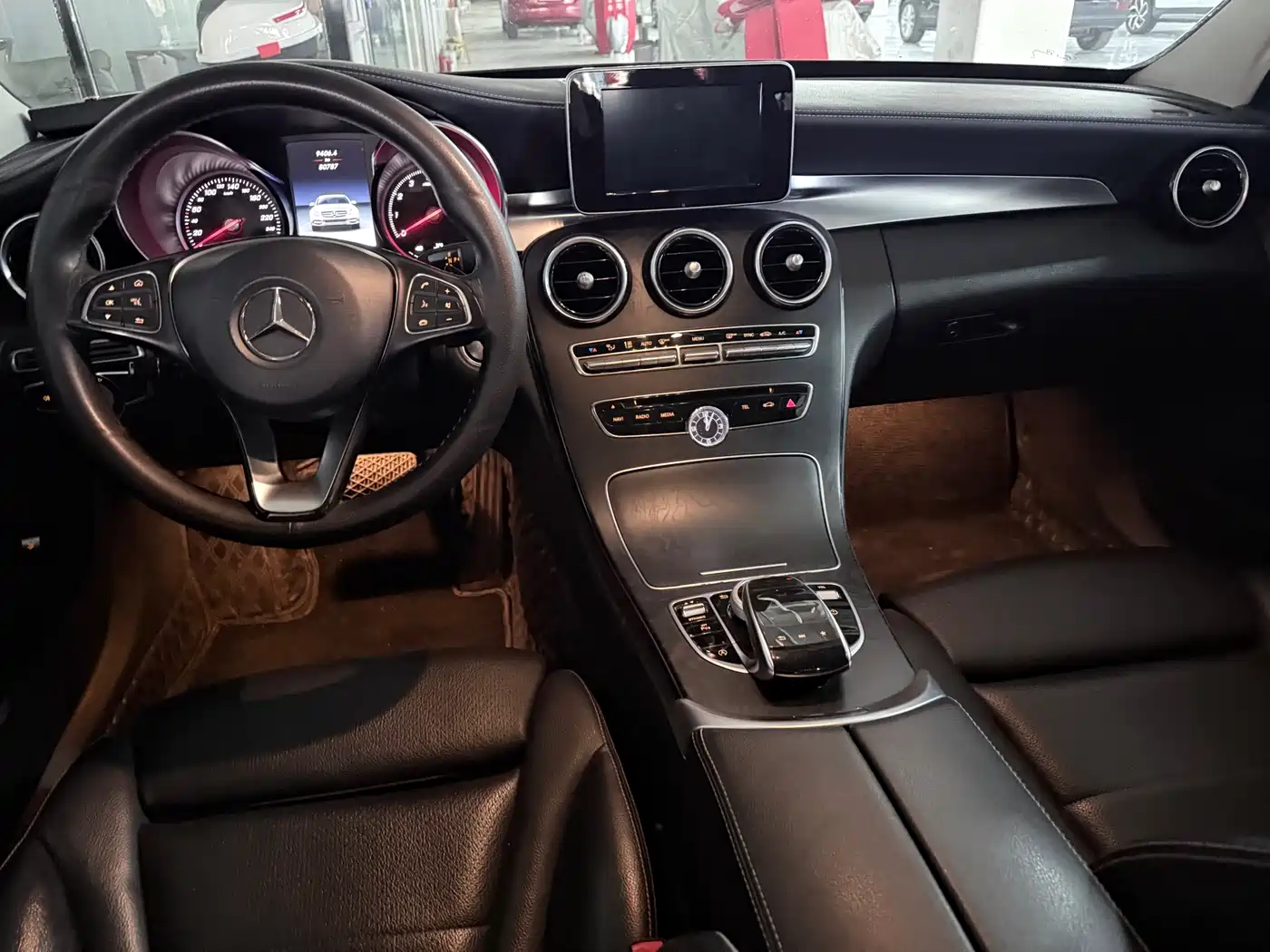 Mercedes-Benz C-Class 2017 Facelift C 200 L Sport Edition фото 13