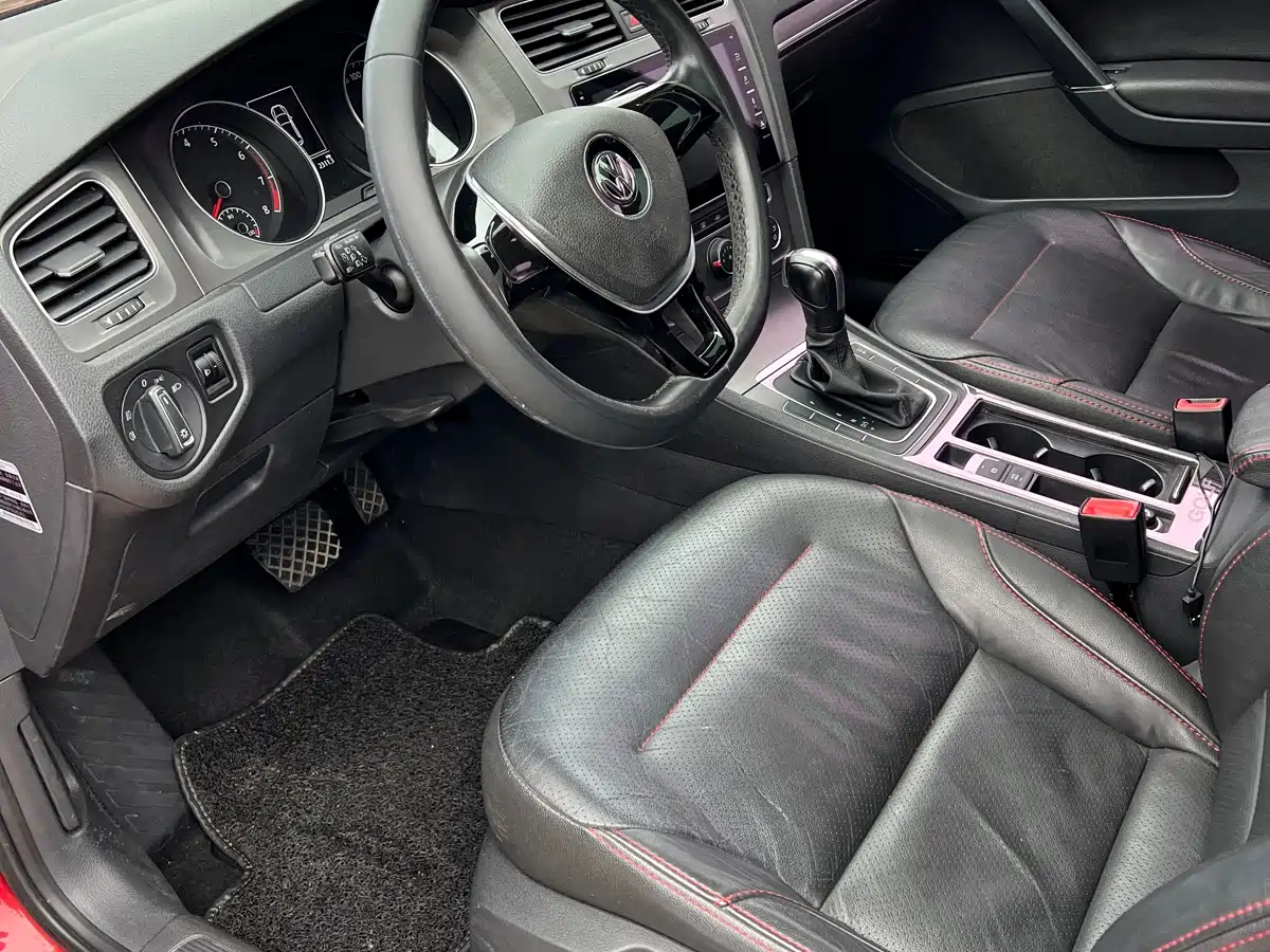 Volkswagen Golf 2014 1.4TSI Automatic Comfort фото 7