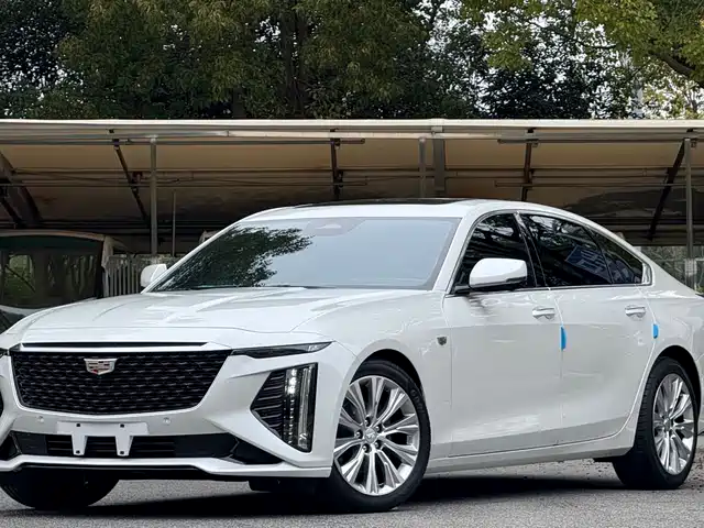 CADILLAC CT6