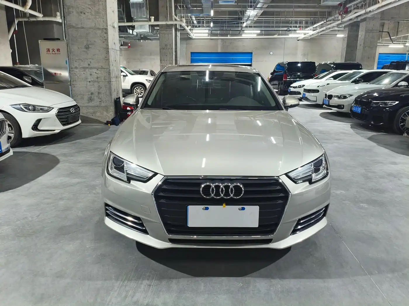 Audi A4L 2017 40 TFSI Progressive фото 2