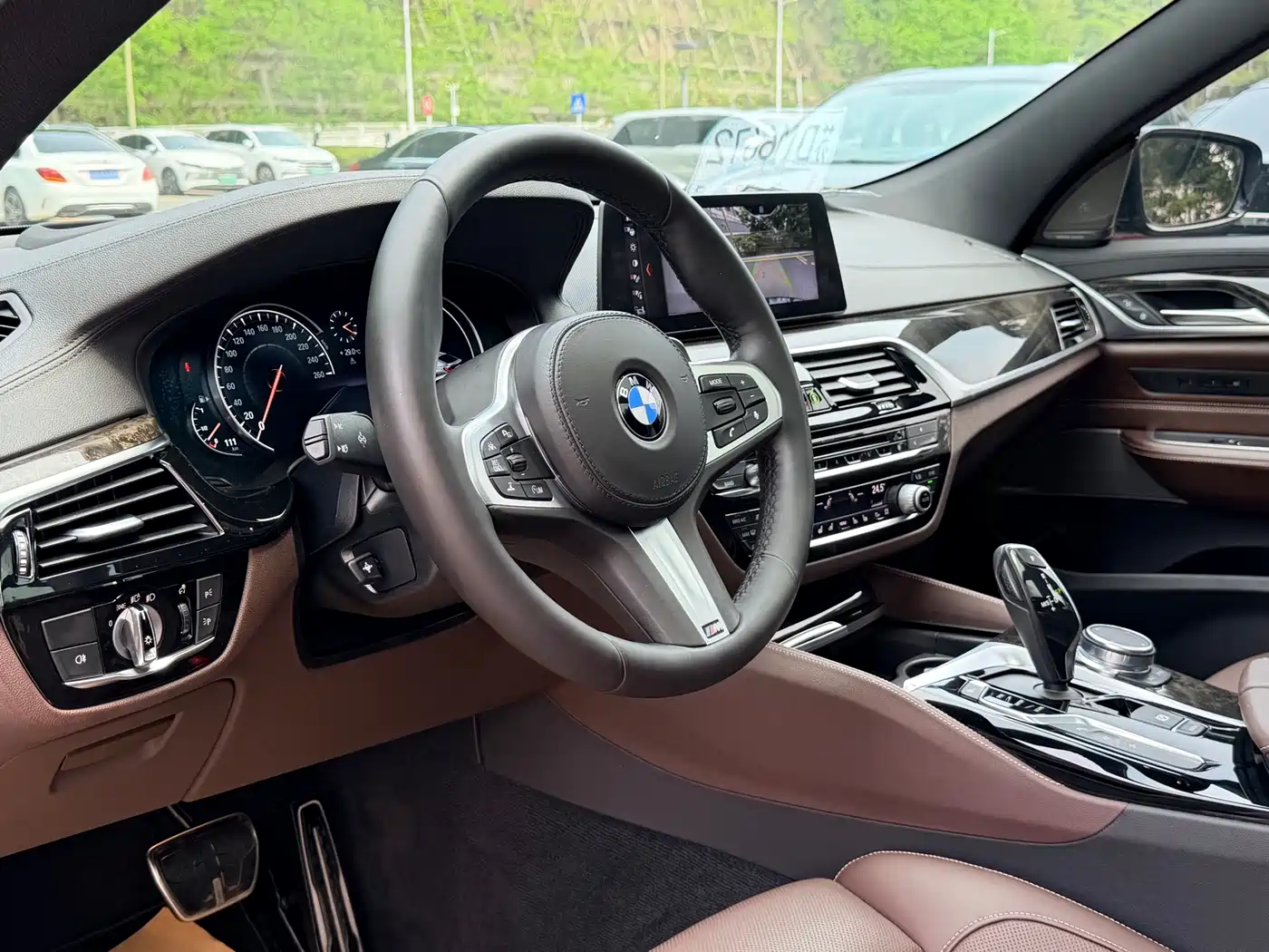 BMW 6 Series GT 2018 640i xDrive M Sport Package фото 7