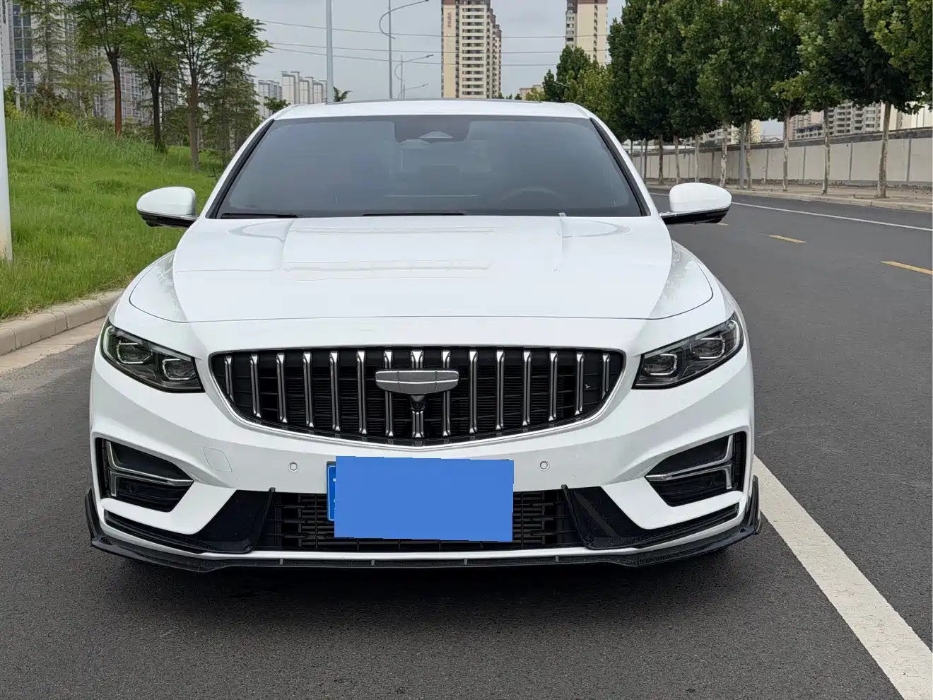 Фото 2 - Geely Xing Rui