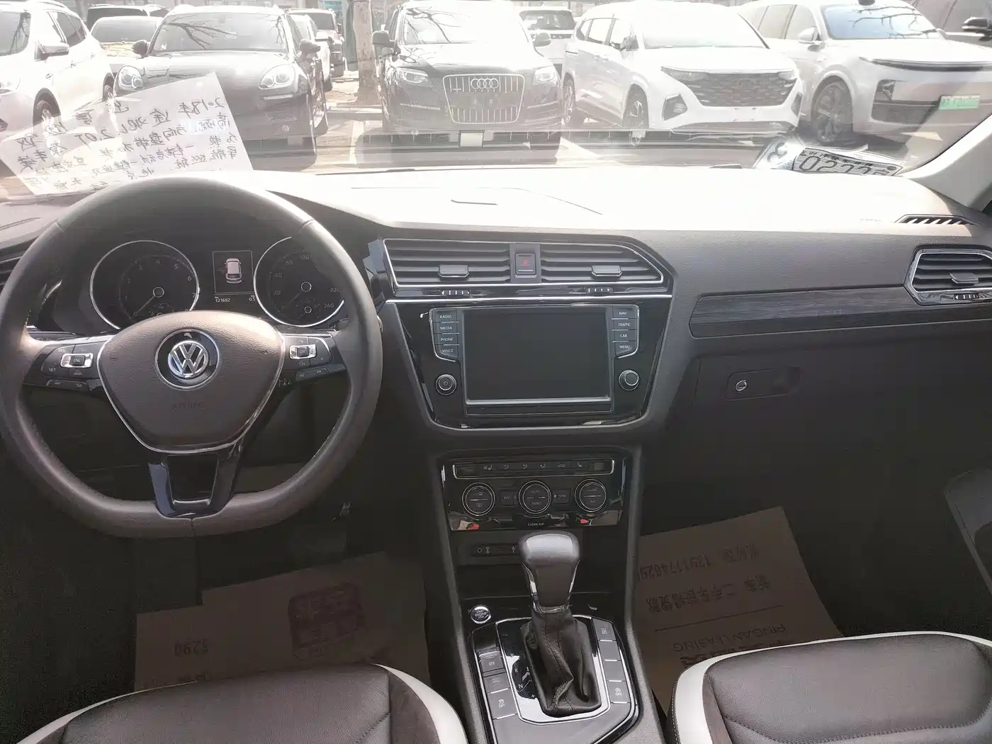 Volkswagen Tiguan L 2018 380TSI Automatic AWD Luxury Edition фото 9