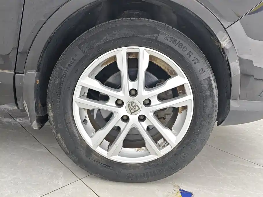 Baojun 560 2015 2015 1.8L Manual Elite