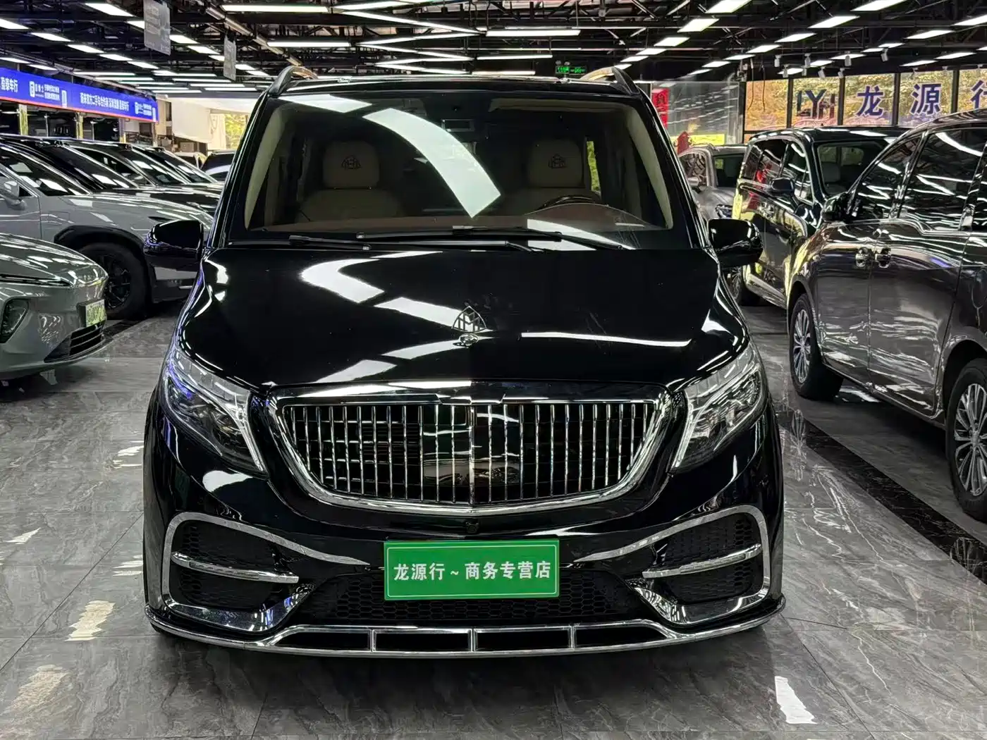 Mercedes-Benz Vito 2020 2.0T Elite Edition (9-seater) фото 2