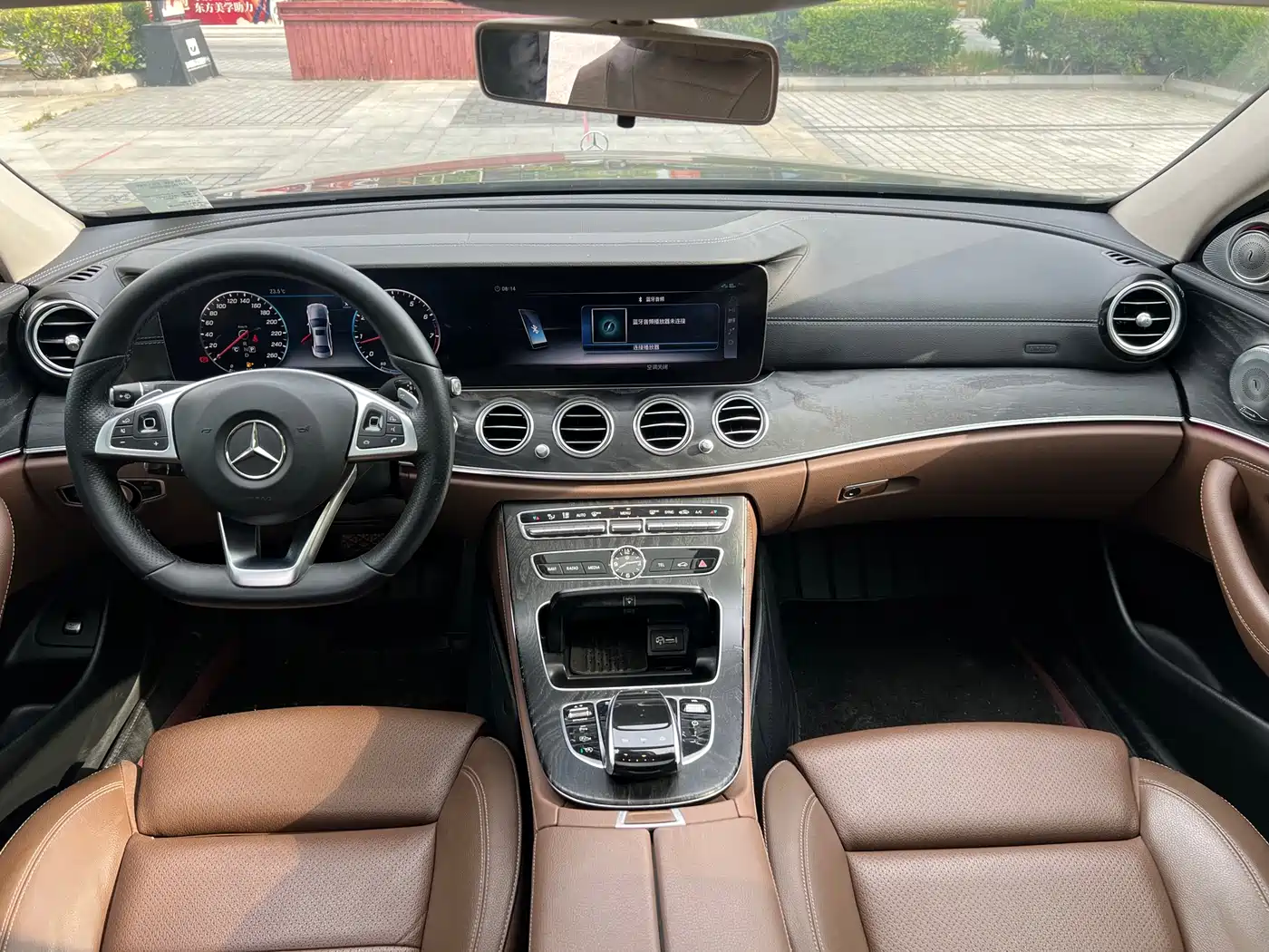 Mercedes-Benz E-Class 2018 E 200 L Sport фото 7