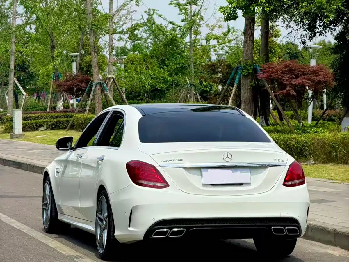 Mercedes-Benz C-Class AMG 2015 AMG C 63 фото 7