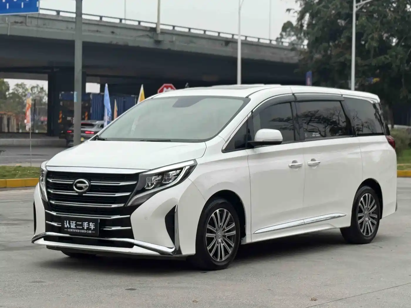 GAC Trumpchi Trumpchi M8 2021 Leading Show Series 390T Premium Edition фото 45