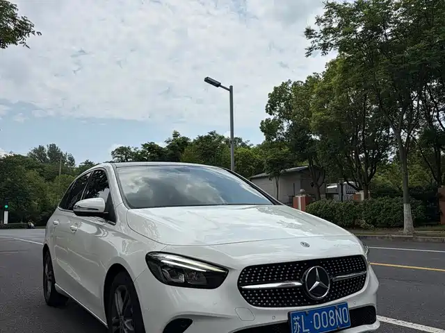 Mercedes-Benz B-Class 2019