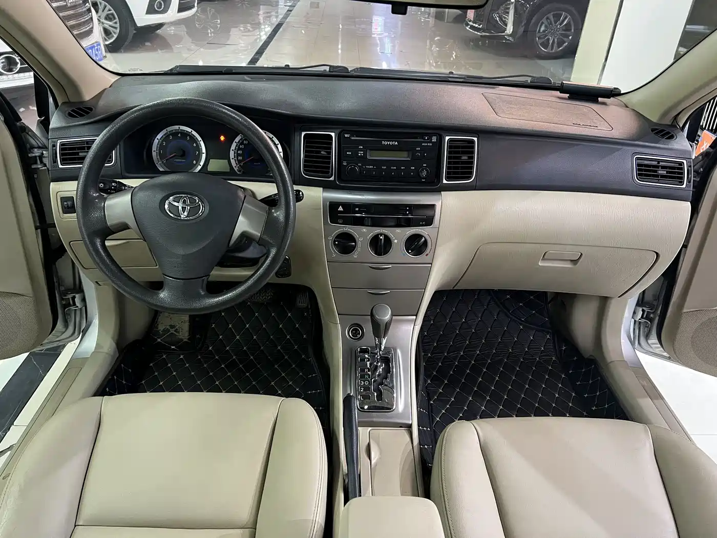 Toyota Corolla 2011 1.6L Automatic Luxury Edition фото 4