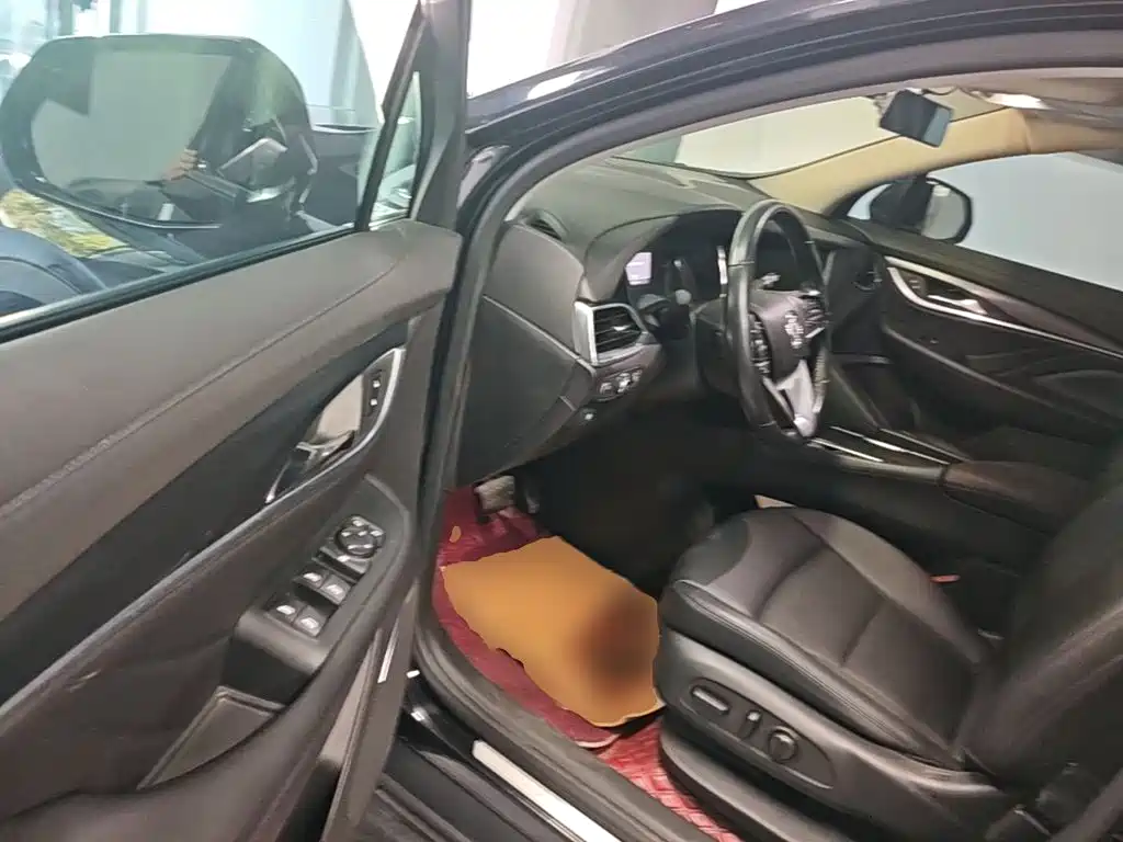 Photo 16 - Buick Enclave