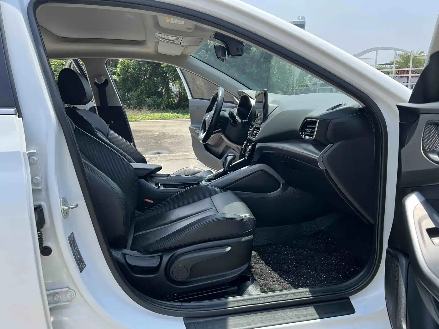 Hyundai Fista 2019 280TGDi Smart Speed Edition China VI фото 12