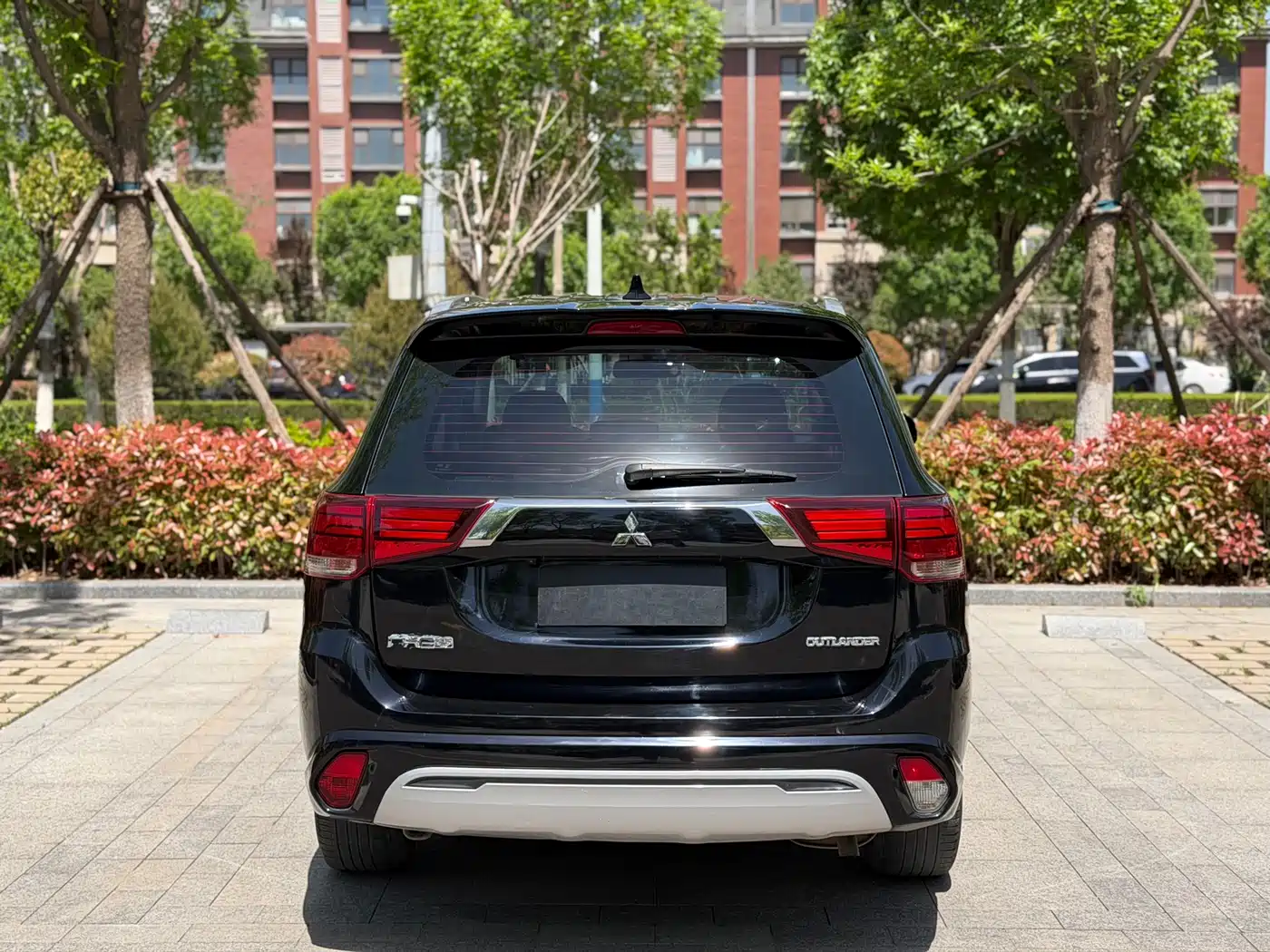 Mitsubishi Outlander 2021 2.0L 2WD Enjoyment Edition 7-Seater фото 22