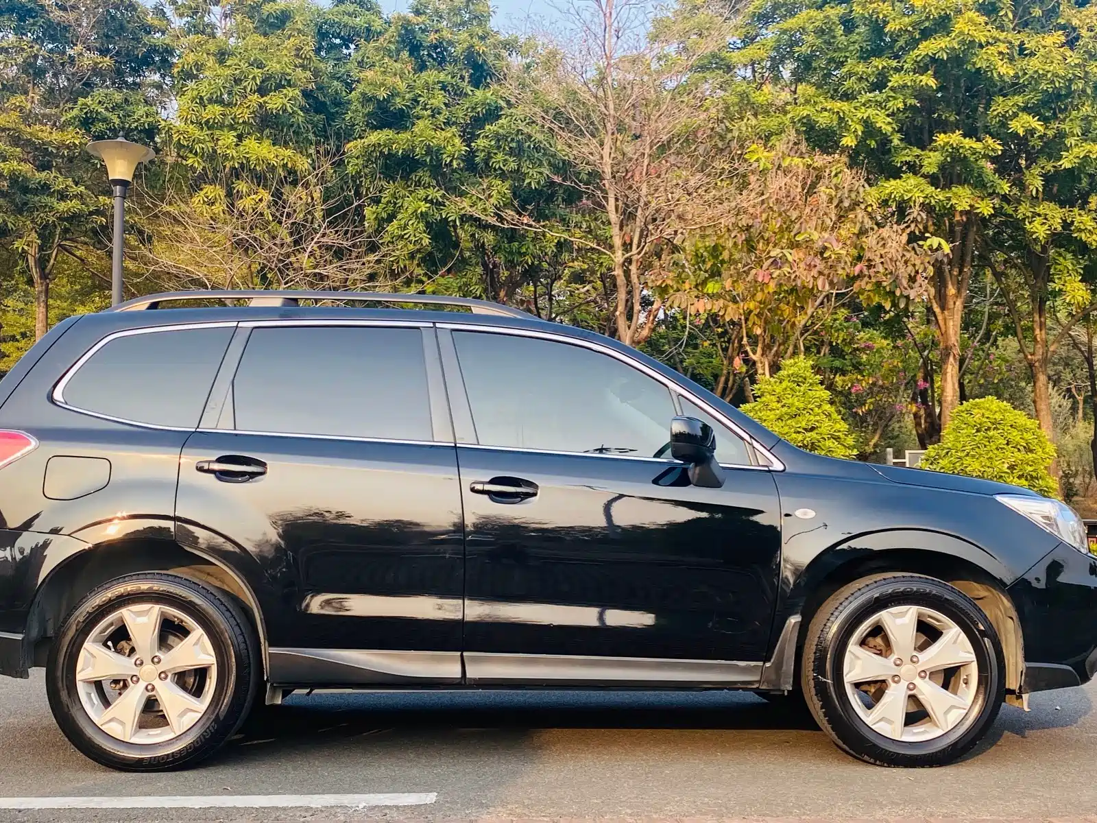 Photo 5 - Subaru Forester