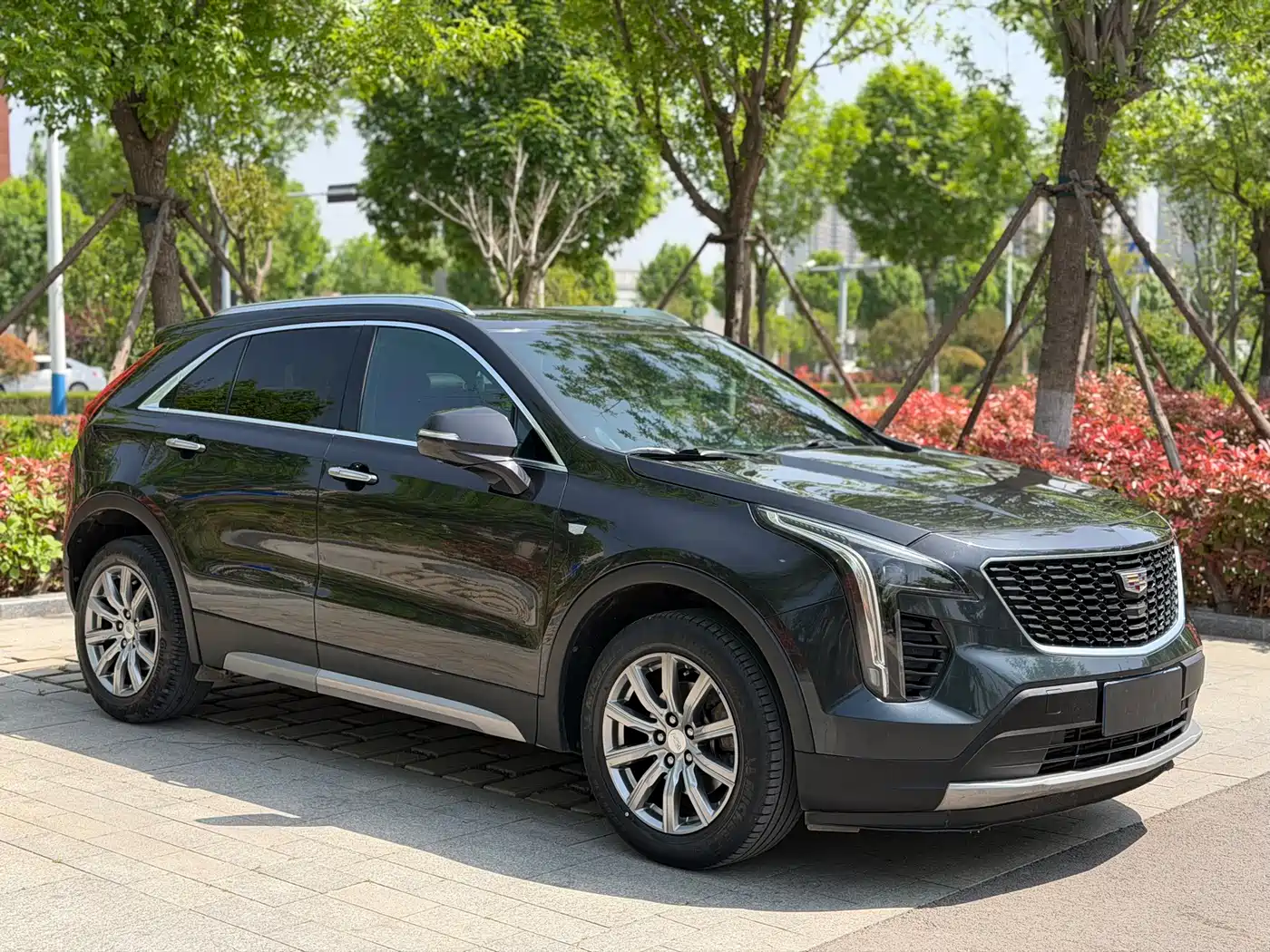 Cadillac XT4 2018 28T FWD Leading Edition фото 3