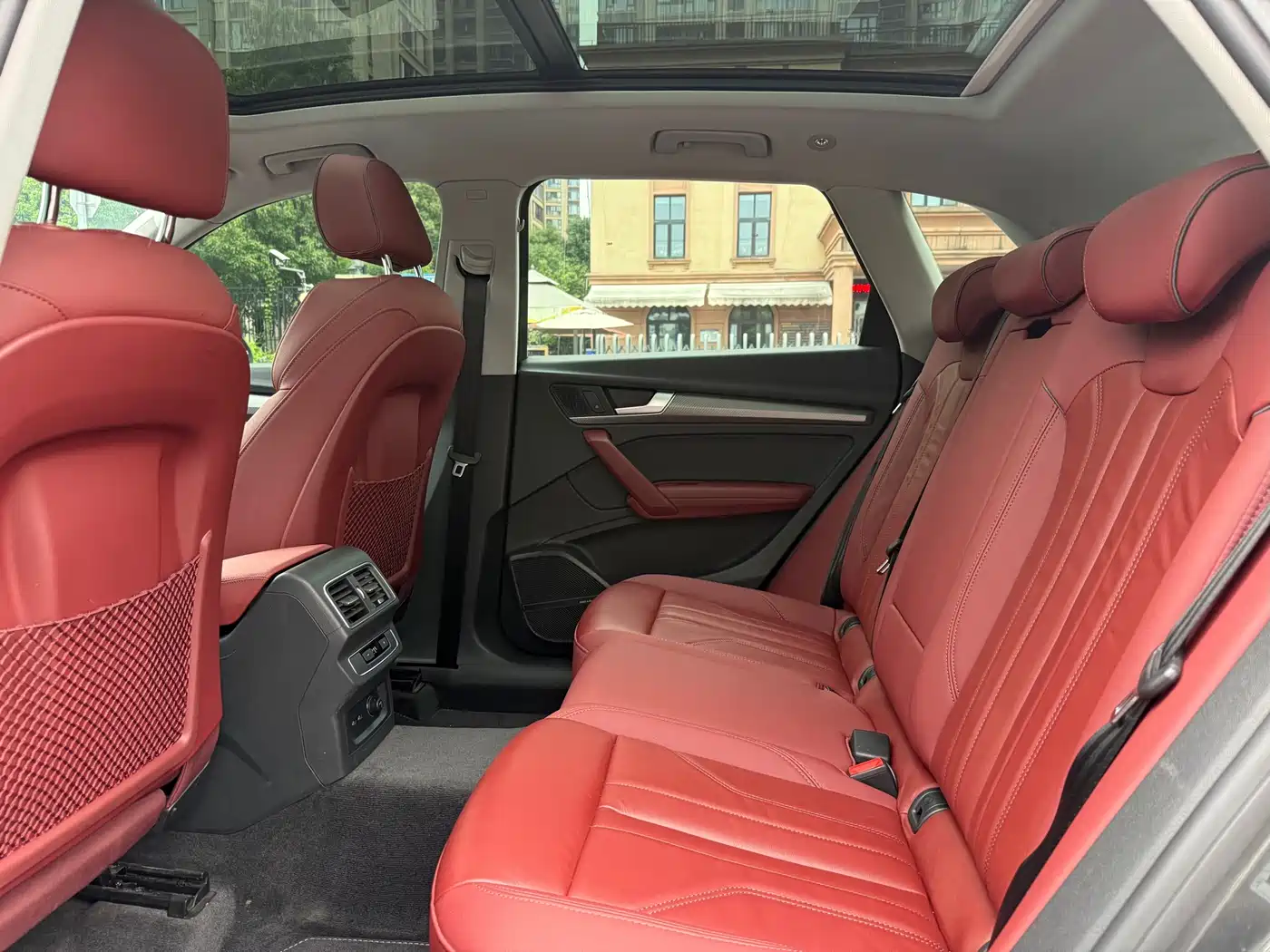 Audi Q5L 2022 Facelift 45T Luxury Dynamic фото 16