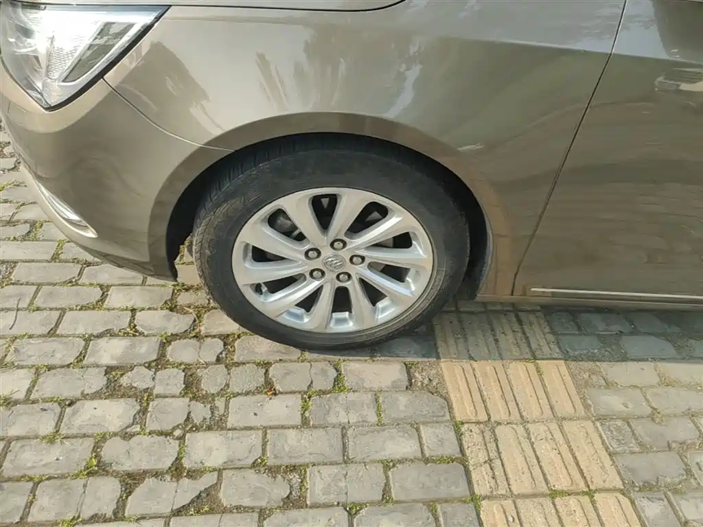Buick LaCrosse 2014 2.0T SIDI Elite Tech фото 23