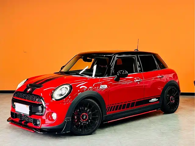 MINI 