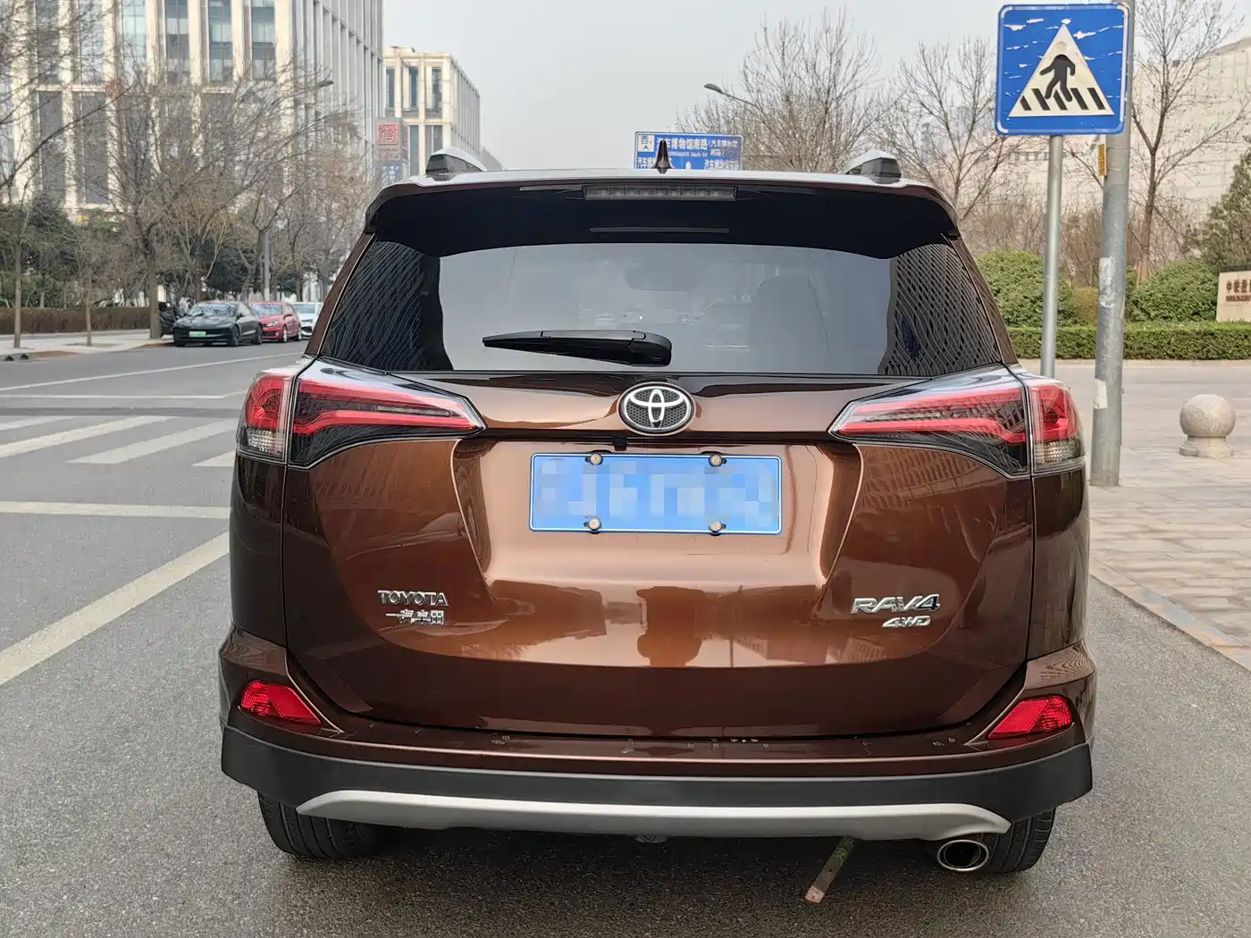 Toyota RAV4 Rongfang 2018 2.5L Automatic 4WD Elite i Edition фото 3