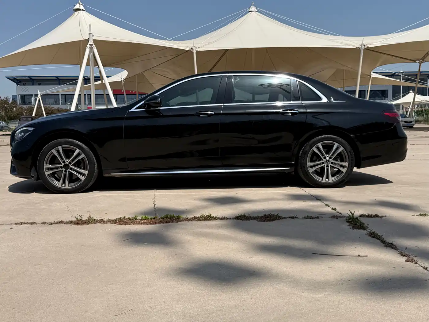 Mercedes-Benz E-Class 2021 E 260 L Sport фото 4