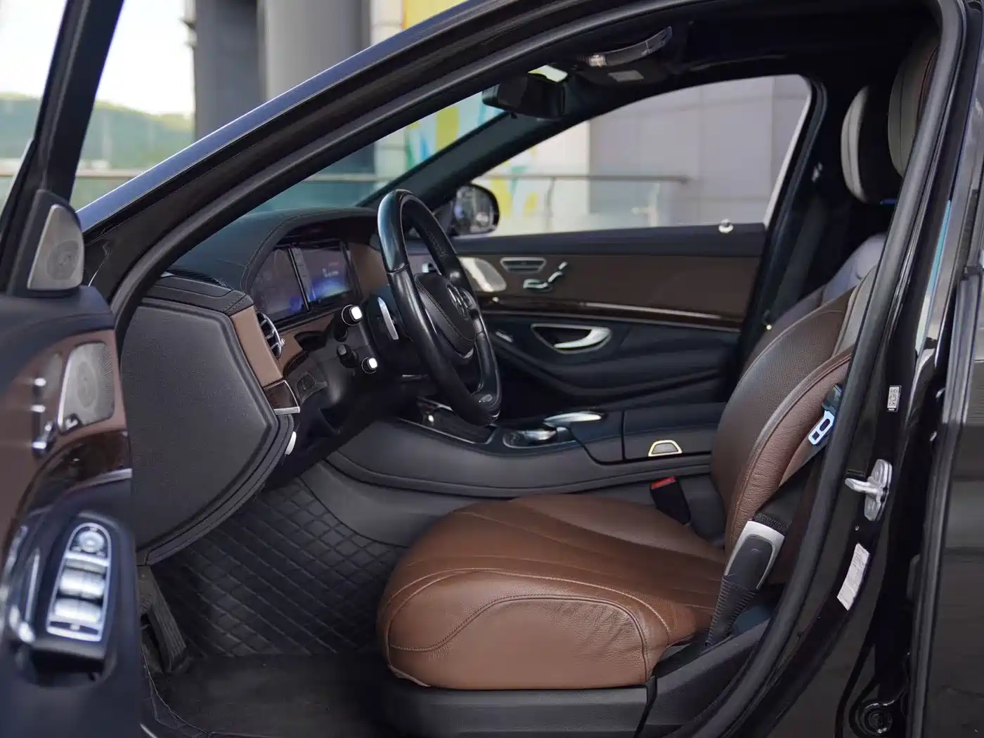 Mercedes-Benz S-Class 2016 S 320 L Luxury фото 9