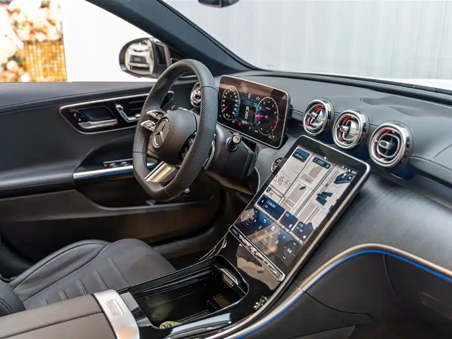 Mercedes-Benz C-Class 2024 C 260 L Night Edition Sport фото 9