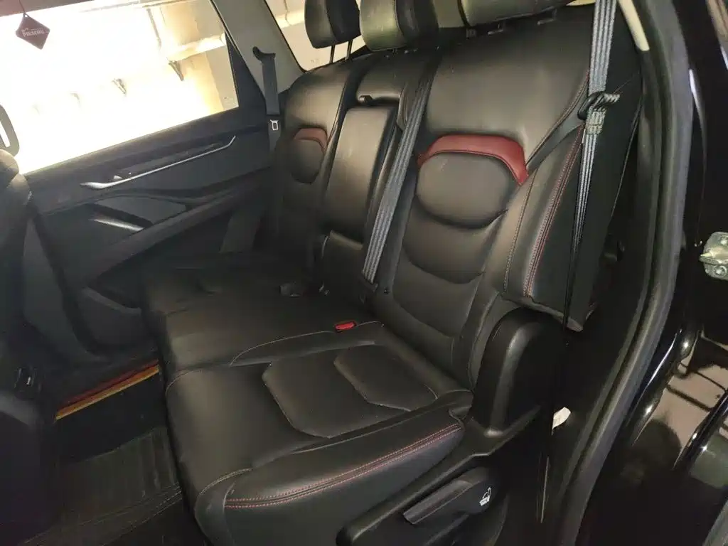 SAIC Maxus D90 Pro 2021 2020 2.0T Gasoline 2WD Luxury 7-Seater